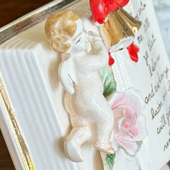 Vintage porcelain book with 3D angel made in Japan - Picture 12 of 13